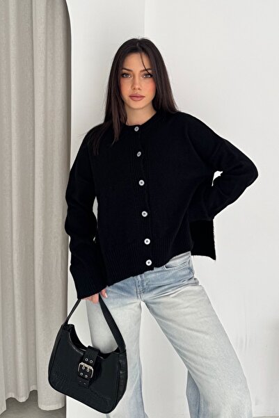FEMELLE Black Oversized Knitwear Cardigan with Slit Buttons on the Side Standard Size