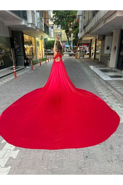 Abiye's KIRMIZI UÇAN ELBİSE UZUN KUYRUKLU DIŞ ÇEKİM ELBİSESİ SATEN