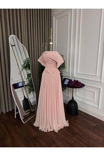 HOOR DRESSES Long pink evening dress with off-the-shoulder and delicate embroidery