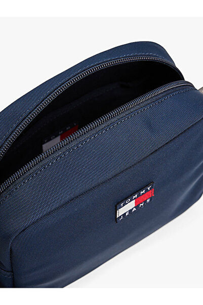 Tommy Hilfiger Kadın Mavi Çapraz Askılı Çanta