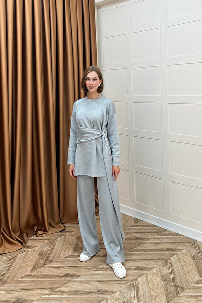 Stilife Σετ πλεκτών ενδυμάτων Yakamoz με λεπτομέρεια σάλι με γκλίτερ γκρι