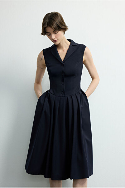 Love My Body Moda Tutkusu Pileli Kolsuz Elbise