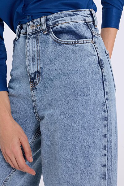 Tudors Kadın Regular Fit Klasik Kesim Baggy Pamuklu Geniş Paça Mavi Jean Pantolon