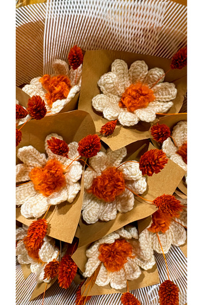 ÖZKAYA El Örgüsü Papatya Buketi