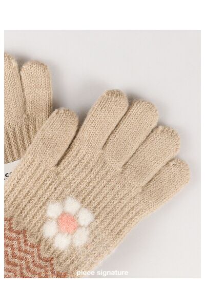 PIECE SIGNATURE 95% ACRILIC 5% ELASTAN, Mănuși pentru fete (4-8 ani)