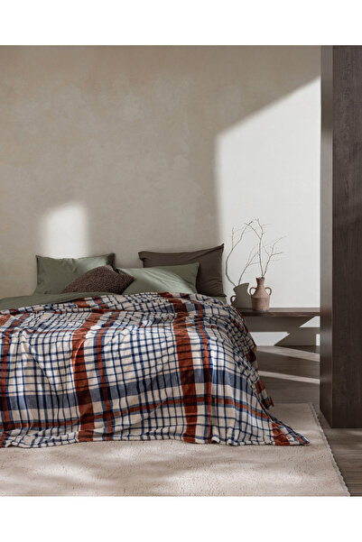 Madame Coco Fravonne Double Welsoft Printed Blanket - Navy Blue