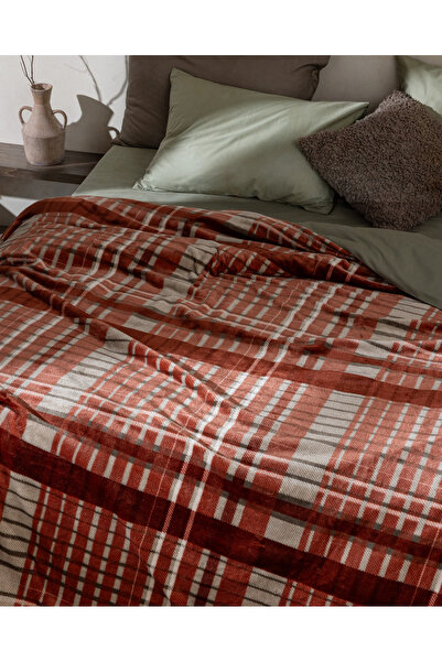 Madame Coco Fravonne Double Welsoft Printed Blanket - Brown
