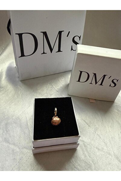 DM’s Silver 2023 Deniz Kabuğu Gümüş Charm’ı