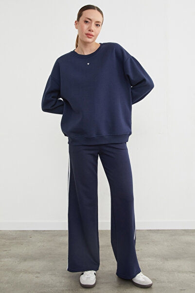 Fulla Moda 3 Thread Stone Heart Detailed Oversize Sweatshirt