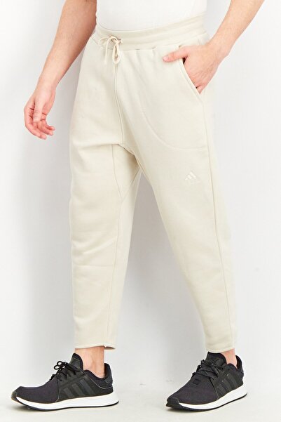adidas Men Sportswear Fit Studio Lounge Fleece 7/8 Pants, Off White