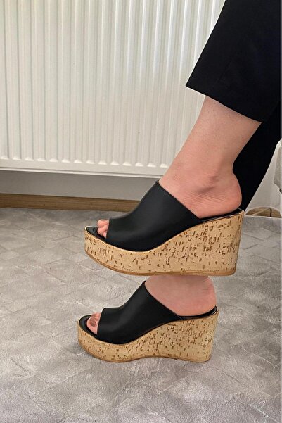 asmi shoes Γυναικείες παντόφλες Limo με μαύρη σόλα από φελλό 10 εκ. Μαύρο