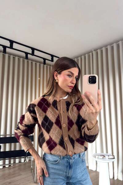 Sue Store Salmon Burgundy Baklava Patterned Buttoned Wool Cardigan