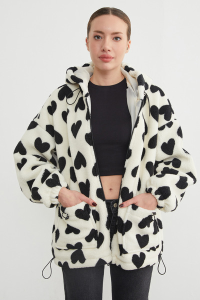 Fulla Moda Kalp Desenli Peluş Mont