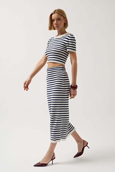 Maxi modena Striped Midi Textured White-Navy Blue Skirt - 38