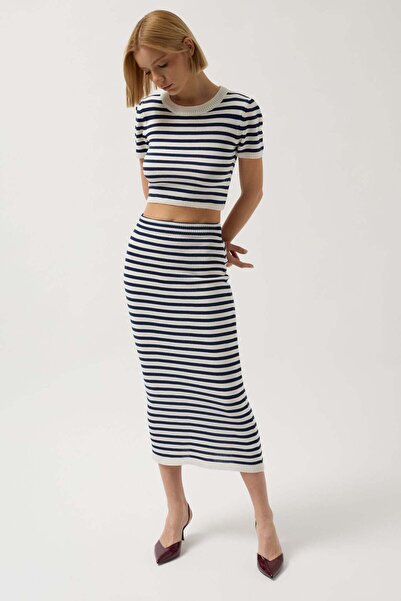 Maxi modena Striped Midi Textured White-Navy Blue Skirt - 38