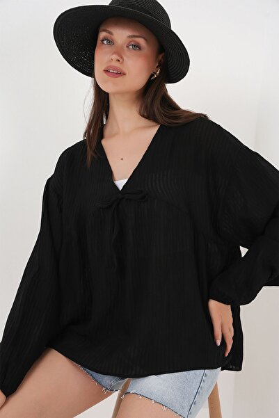 Hiccup Bdart V-Neck Ruffled Blouse