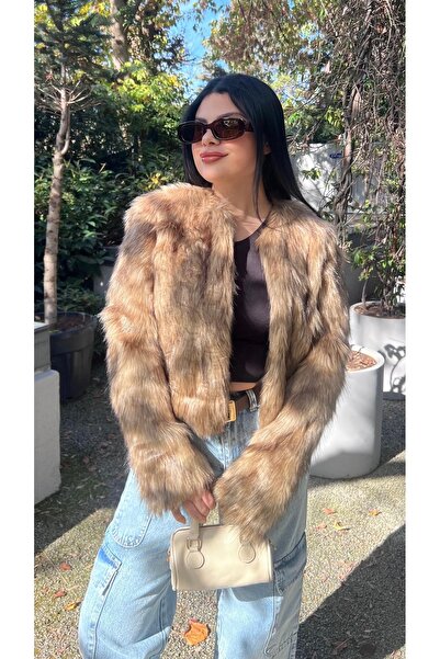 Butik معطف فرو صناعي فاخر بلونين بني اللون
