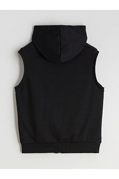 LC Waikiki Kapüşonlu Erkek Çocuk Yelek