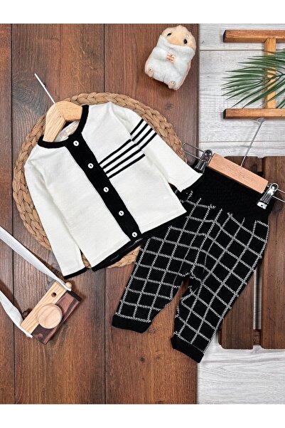 Kids Kingdom Soft Knitwear Cardigan with Button Detail Plaid 2-Piece Baby Boy Set