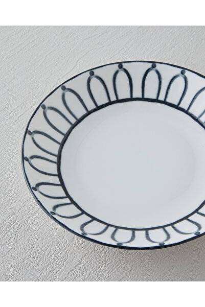 English Home Monarch Porcelain Deep Plate 19 cm Black - White