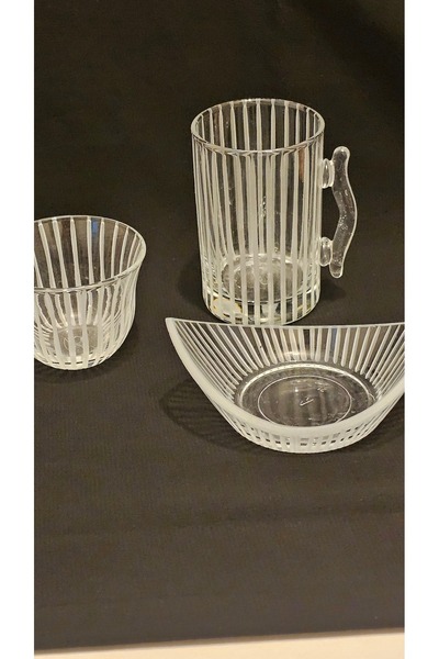 Turkish Store İstanbul 18-Piece Tea and Coffee Set with Glass Boat-Shaped Saucers