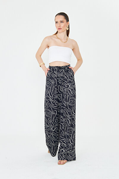 LA PANTE Wide Leg Trousers with Elastic Waist and Laces