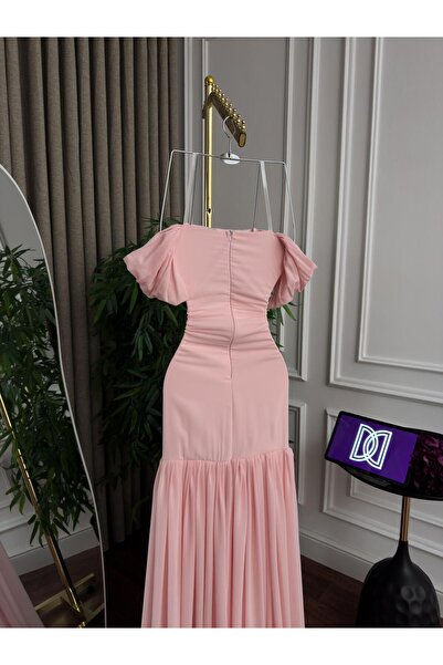 HOOR DRESSES Hand-embroidered chiffon evening dress