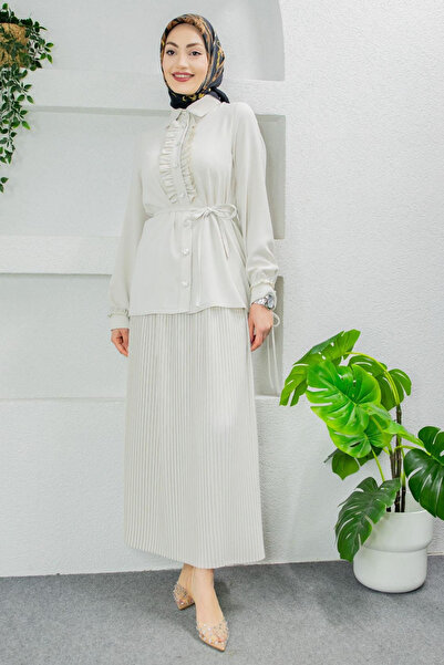 Tesettür Diyarı Φούστα πουκάμισο από ύφασμα κρεπ με βολάν και σετ χιτζάμπ - Μπεζ