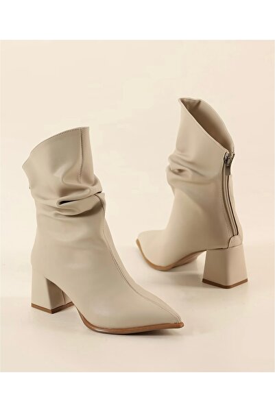 İpek KREM BÜZGÜLÜ ARKADAN FERMUARLI TOPUKLU BOT