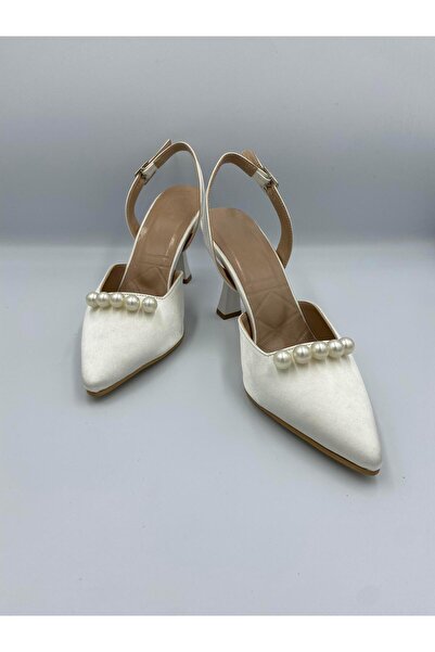 Aslının Butiği İnci Detaylı Saten Slingback Topuklu Ayakkabı