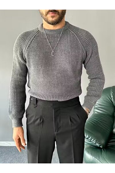 TÜZeMEN Crew Neck Wool Sweater