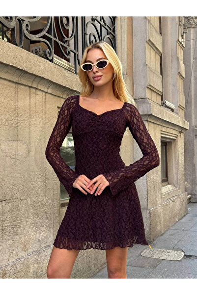 bysoca Kadın Kahverengi Uzun Kollu Kalp Yaka Göğsü Büzgülü Astarlı Kloş Etekli Dantel Mini Elbise