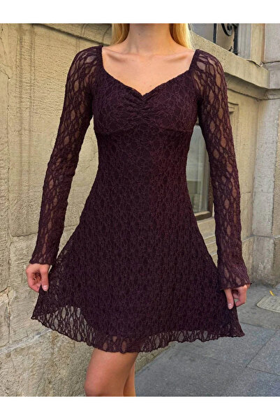 bysoca Kadın Kahverengi Uzun Kollu Kalp Yaka Göğsü Büzgülü Astarlı Kloş Etekli Dantel Mini Elbise