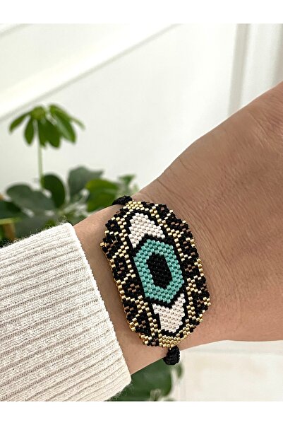 By Selen Suyolcu Miyuki Leopard Bracelet