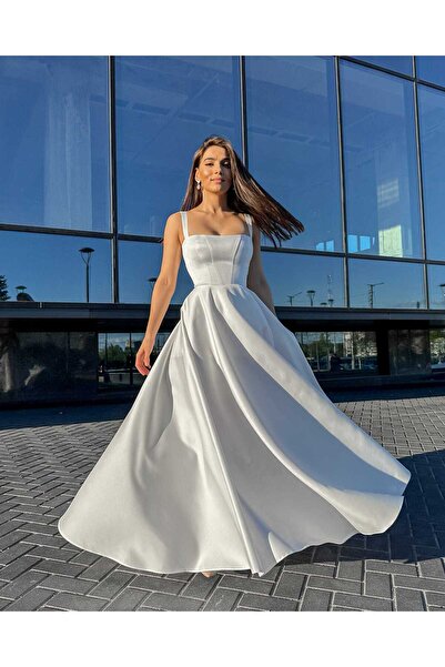 LARIETTE White wedding dress, matte satin, A-line cut, corset, fully lined