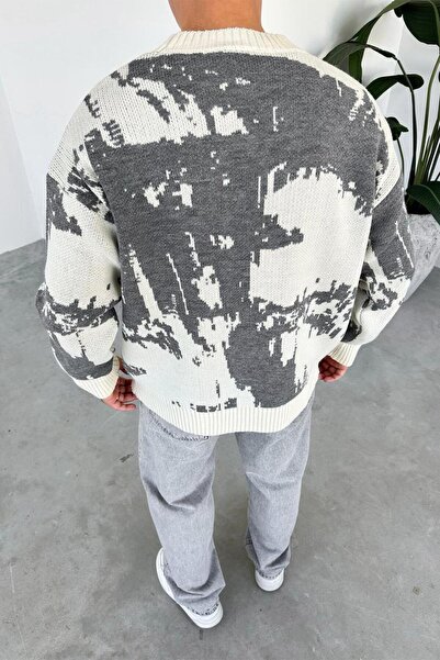 HAFKAGİYİM Ekru Nakış Detaylı Oversize Triko Kazak