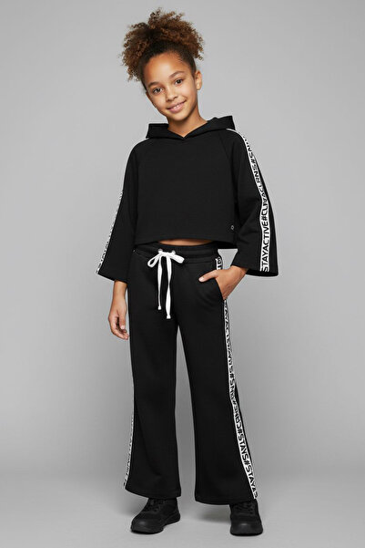 Colorinas Σετ αθλητικής φόρμας Activepop με λεπτομέρεια με ρίγες χωρίς σχέδιο με 3 νήματα