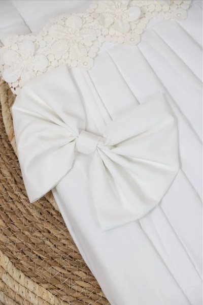 Fun Moment Newborn swaddle wrap with luxurious lace and cotton interior