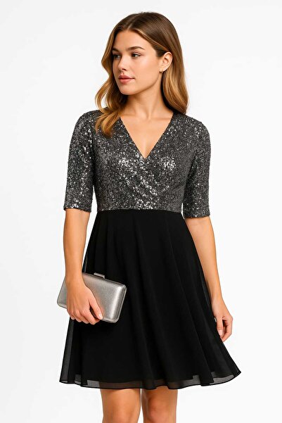 Şans Women's Plus Size Silver-Black, Sequin Detail, Wrap Neck Evening Dress 65N39202