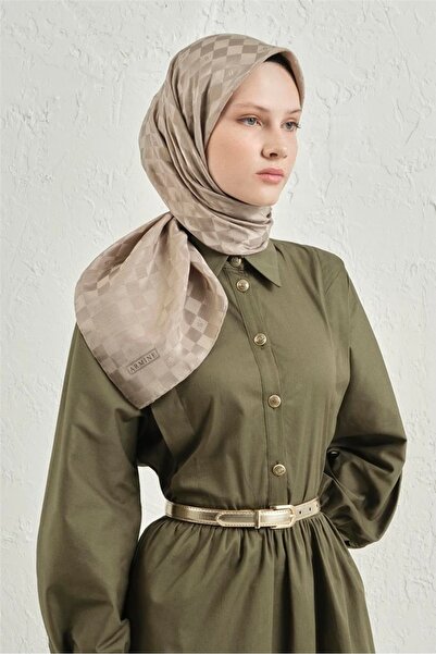 Armine 08 J. İpek Dama Eşarp