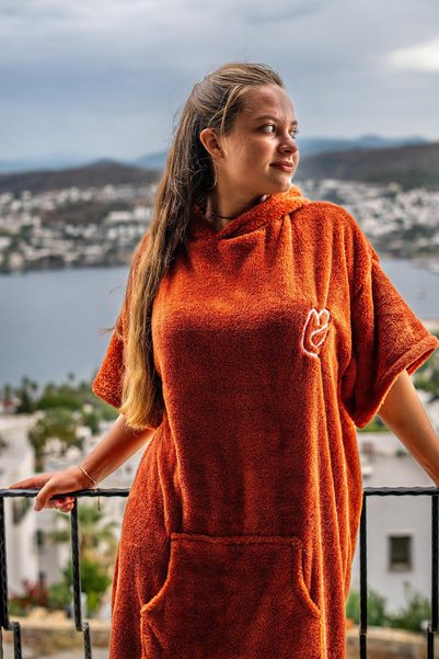 SOLENROSA Welsoft Fleece Towel Poncho