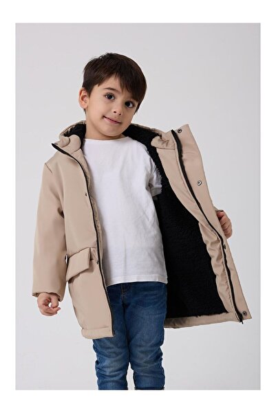 LC Waikiki Erkek Çocuk Kürklü Su Ve Rüzgar Geçirmez Kapüşonlu 3 Kışlık Mont & Kaban & Parka