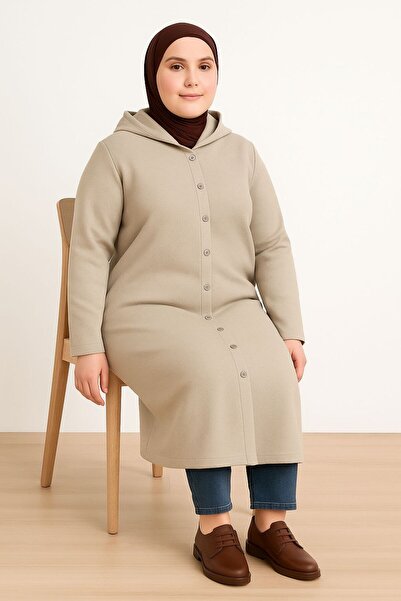 MAY MARA Plus Size Long Ferace with Side Pockets, Hood and Snap Closure