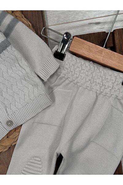 Kids Kingdom Cardigan Patch Detailed V-Neck 2-Piece Baby Boy Set