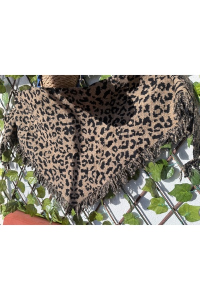 Blotch Camel Leopard Tassels Cool Style and Stylish Style and Fashion Icon Triangle Knitwear Shoulder Shawl 180*55 cm