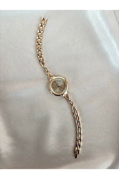 VETTA Gold Zarif Yuvarlak Formlu İnce Saat