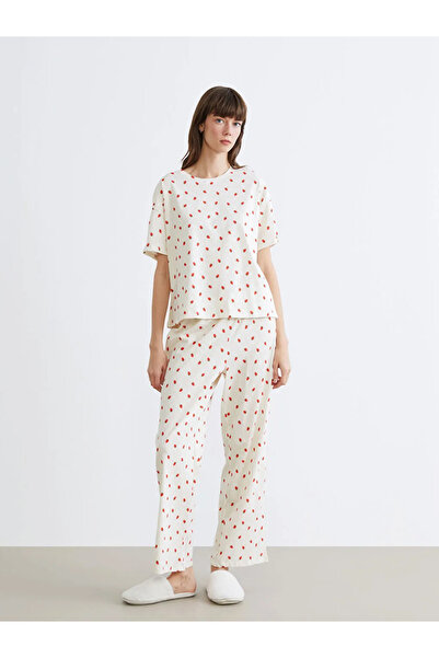 LC Waikiki Σετ γυναικεία πιτζάμα με σχέδιο LCW DREAM Ecru Crew Neck
