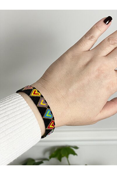 By Selen Suyolcu Miyuki Heart Bracelet