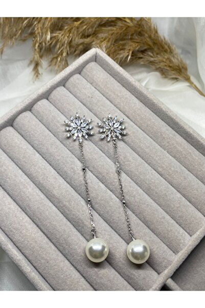 Kaan Accessoire أقراط نسائية فضية اللون مرصعة بالزركون واللؤلؤ للحفلات المسائ...