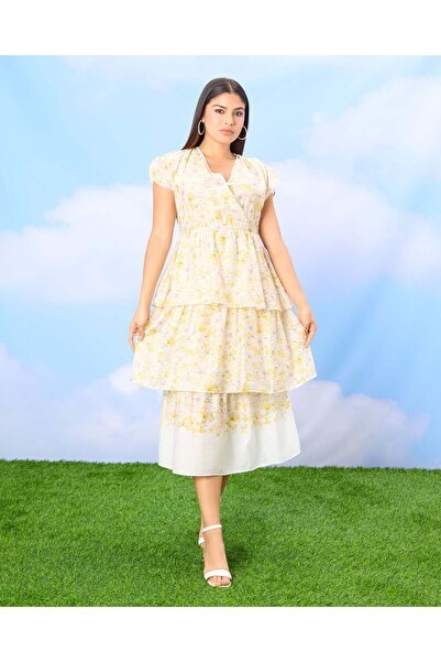 REDTAG فستان نسائي أصفر متعدد الطبقات مزين بالزهور